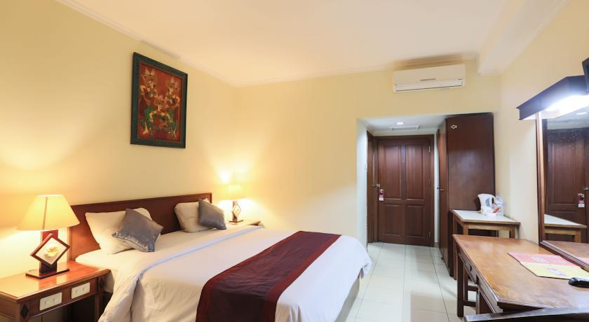 Reddoorz @ Raya Kuta Hotel Kuta Lombok Kültér fotó