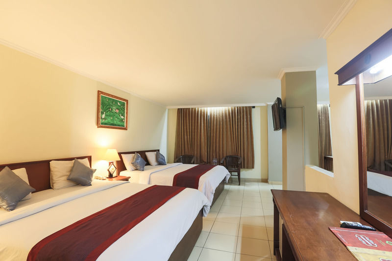 Reddoorz @ Raya Kuta Hotel Kuta Lombok Kültér fotó