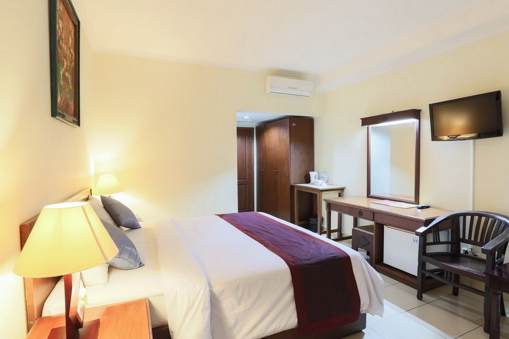 Reddoorz @ Raya Kuta Hotel Kuta Lombok Kültér fotó
