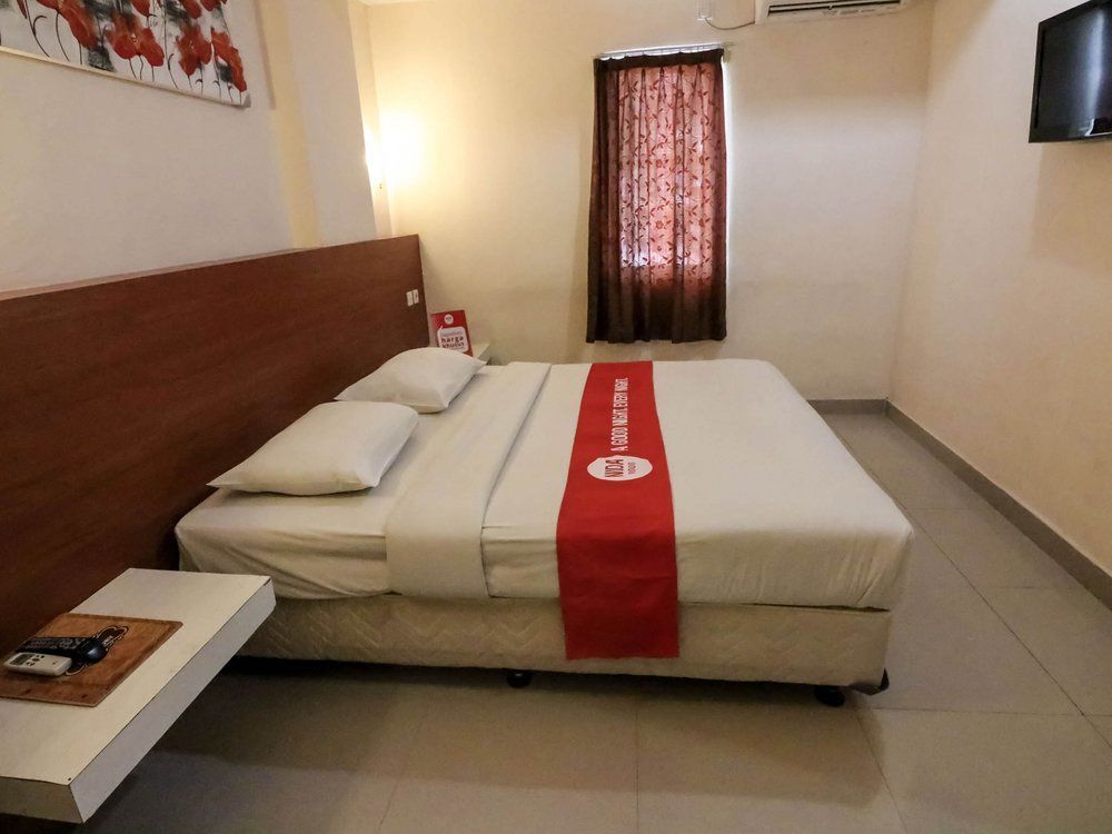 Reddoorz @ Raya Kuta Hotel Kuta Lombok Kültér fotó
