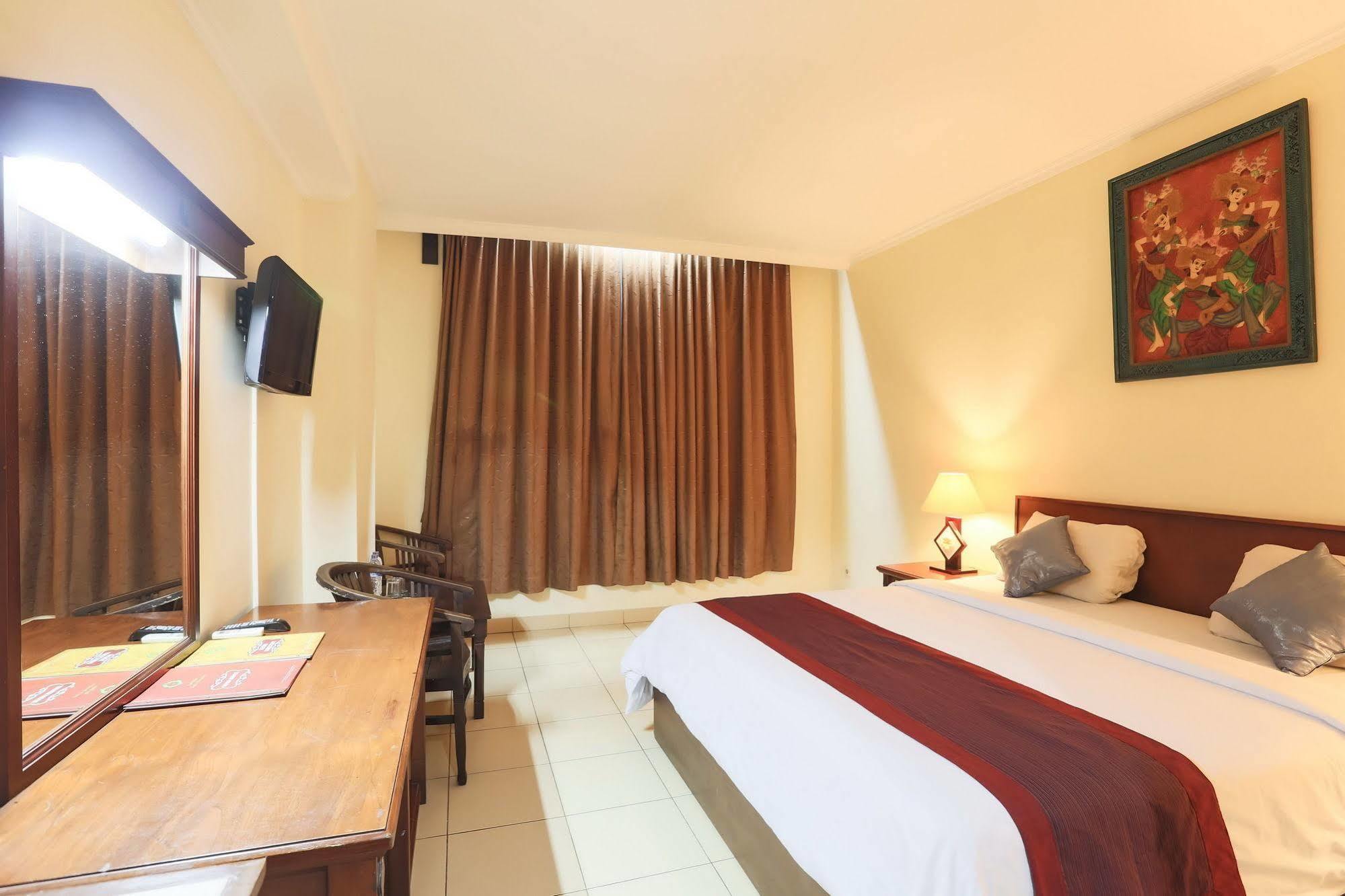 Reddoorz @ Raya Kuta Hotel Kuta Lombok Kültér fotó