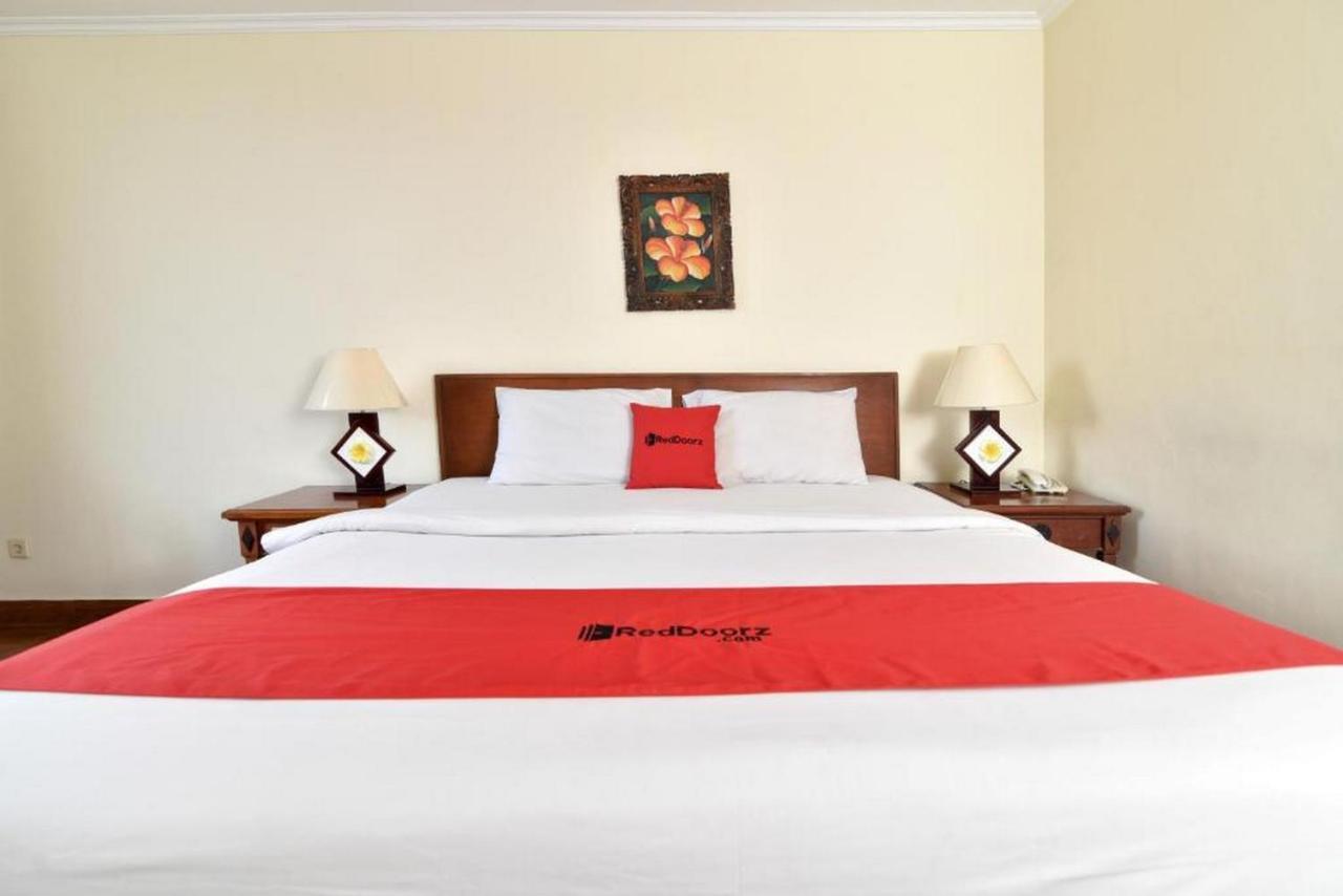Reddoorz @ Raya Kuta Hotel Kuta Lombok Kültér fotó