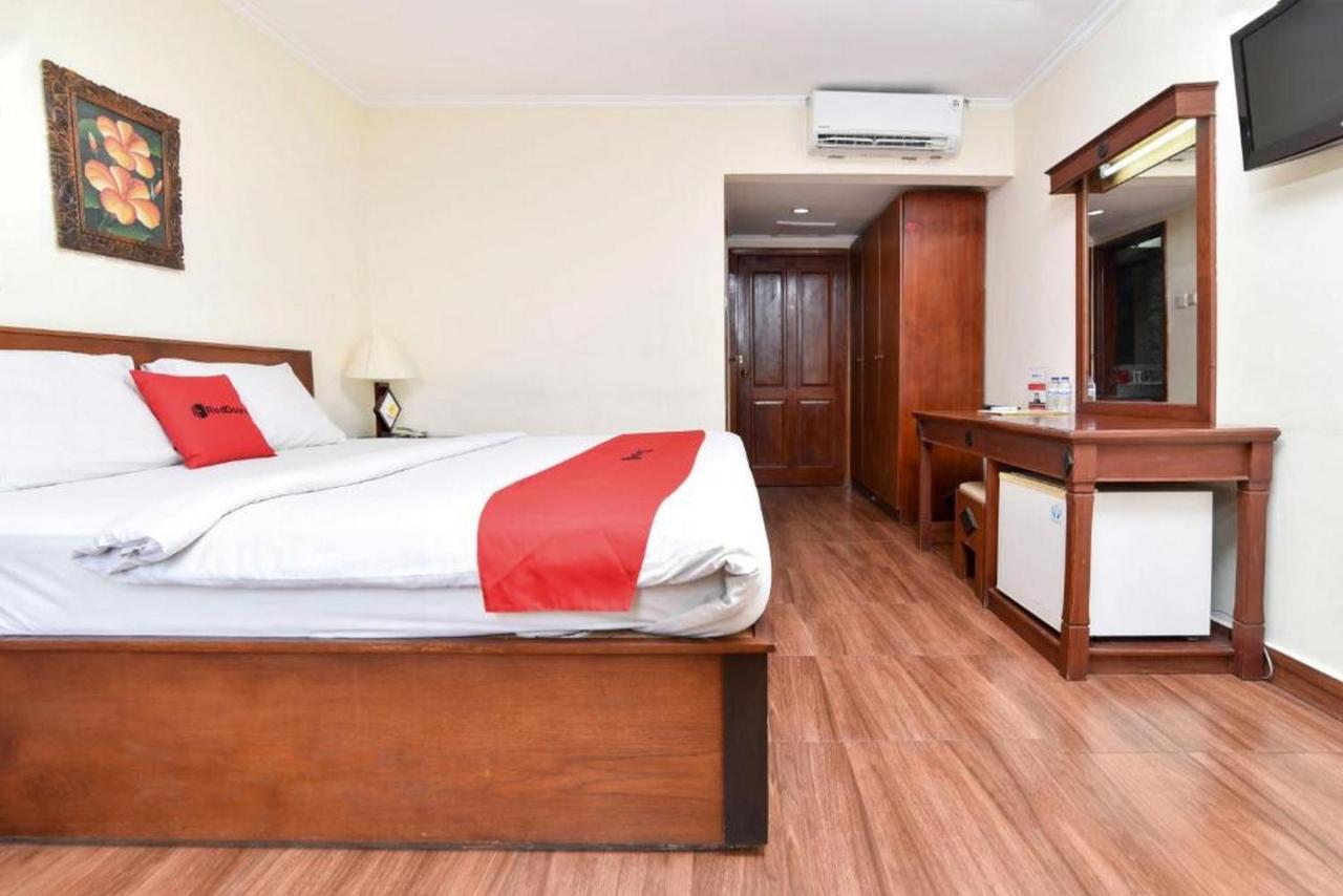 Reddoorz @ Raya Kuta Hotel Kuta Lombok Kültér fotó