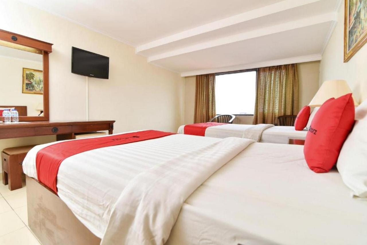 Reddoorz @ Raya Kuta Hotel Kuta Lombok Kültér fotó